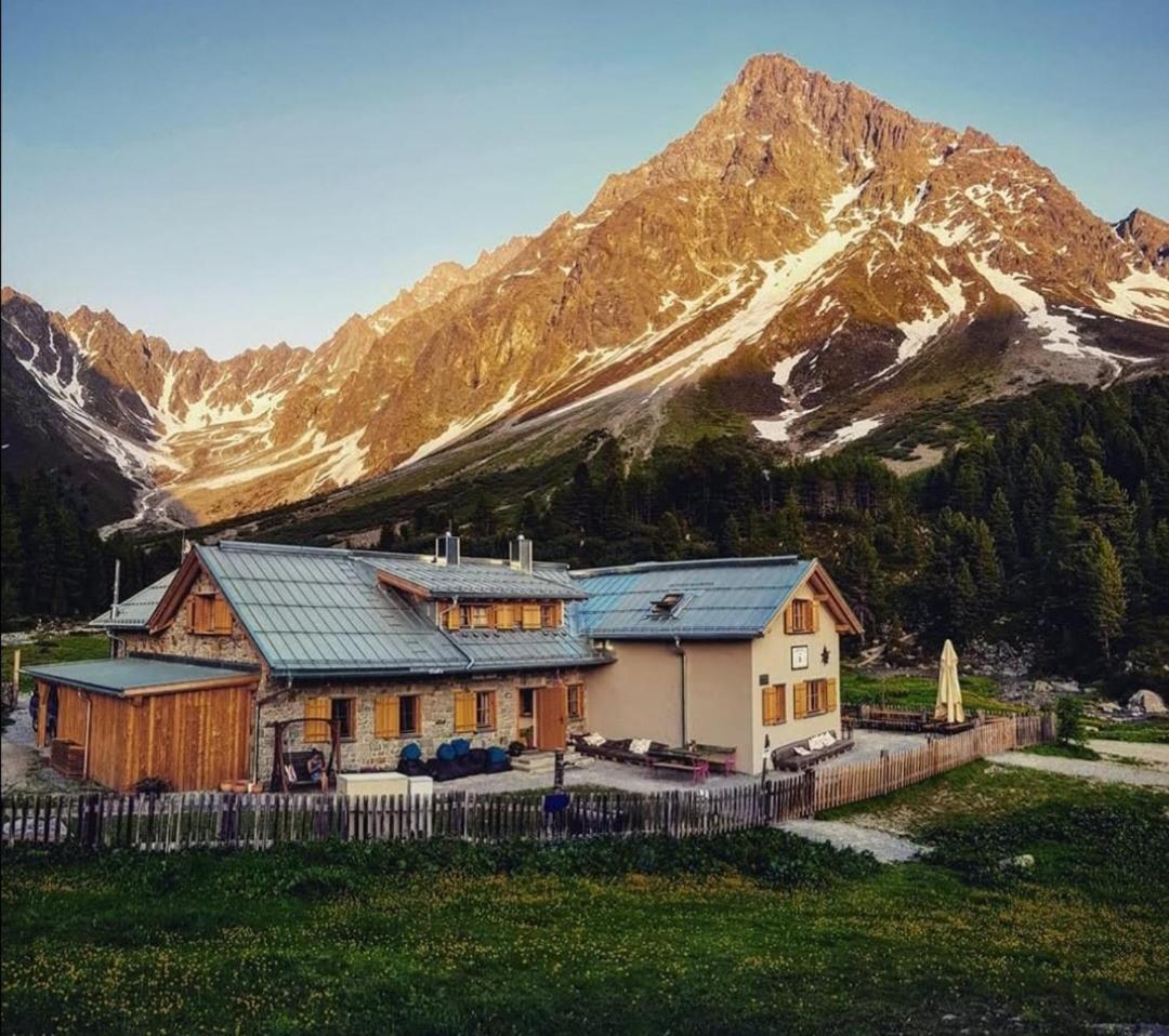 Haus Gfall Kaunertal Ngoại thất bức ảnh
